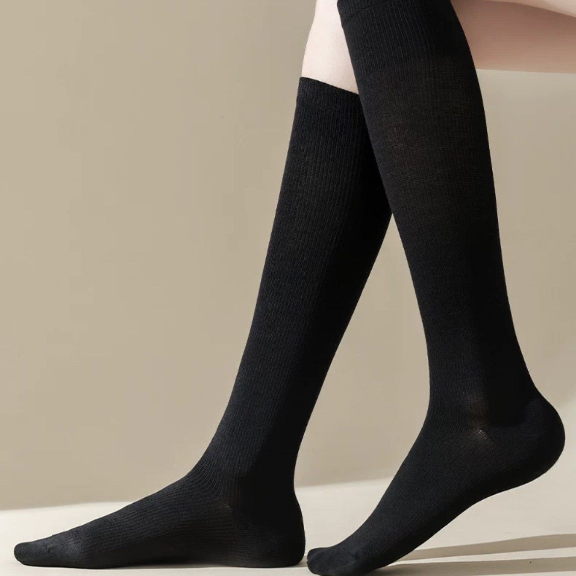 压力袜睡眠袜黑白色春秋潮流小红书显瘦漫画腿过膝袜乐福鞋搭配袜,淘宝优惠券,粉丝福利购,淘宝优惠卷