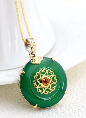 银宸首饰 镶天然绿玉髓女士925纯银吊坠 民族古典平安扣镀金项坠