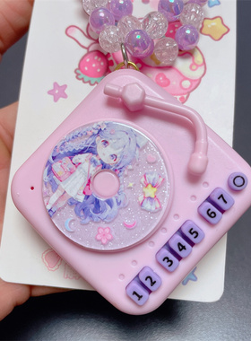 圆珠唱片女孩可弹奏迷你琴项链