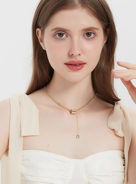 千禧媛喜珍珠贝壳流苏中链锁骨链