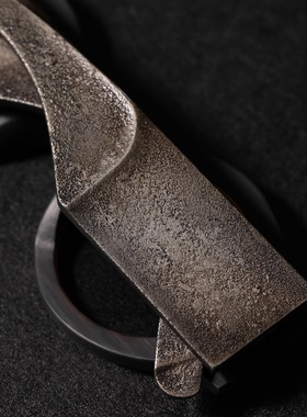 RIGARDS X UMA WANG联名大漆牛角墨镜 全球限量50副 目下眼镜店