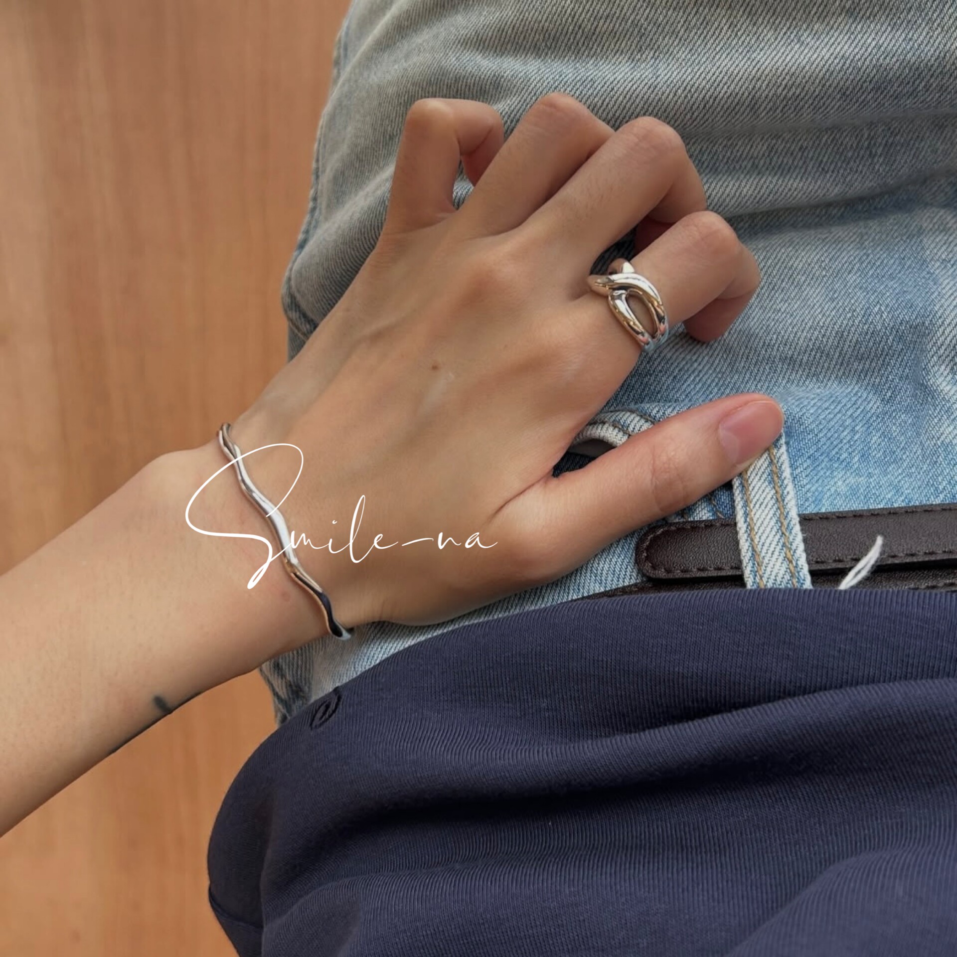 South Korea imported S925 sterling silver niche design simple and versatile fashionable cross hollow ring finger ring joint ring