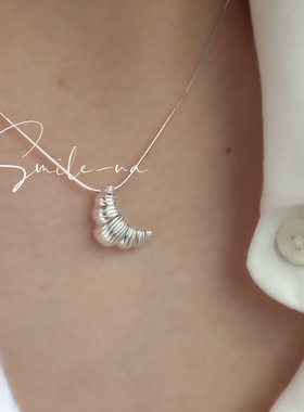 韩国进口小众设计S925纯银牛角包蛇骨项链女时尚百搭锁骨链颈链