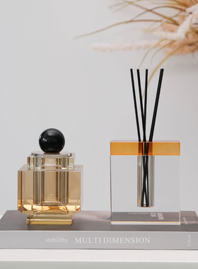 水晶玻璃轻奢风客厅样板房