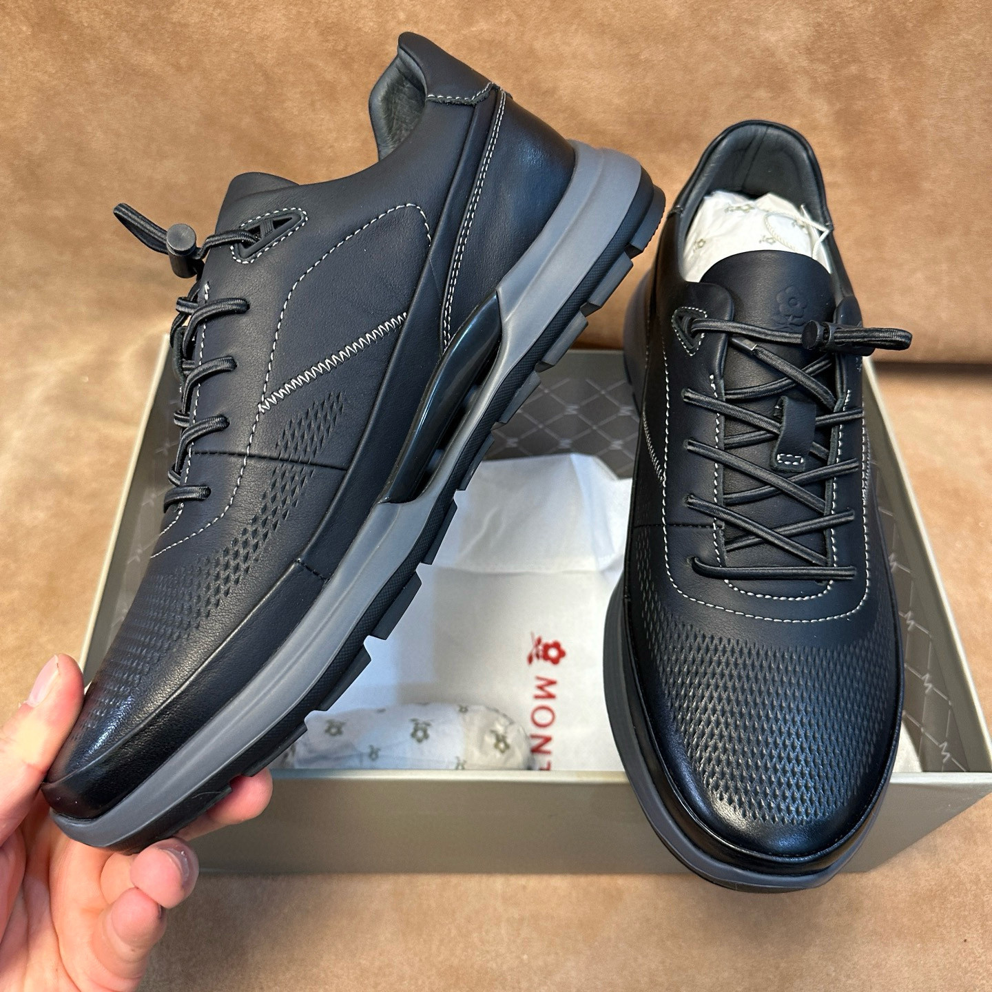 断码38 42撤柜高端品牌男士休闲运动皮鞋进口头层软牛皮轻软底F46,淘宝优惠券,粉丝福利购,淘宝优惠卷