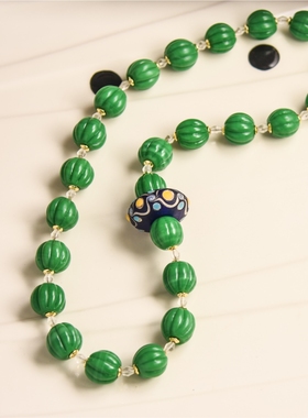 若耶溪傍采莲女，笑隔荷花共人语。平安扣瓜珠老琉璃中式国风项链