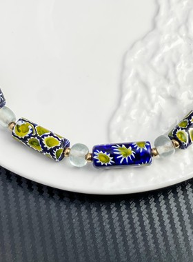 桃花飞绿水，三月下瞿塘。中古琉璃中式国风项链孤品蓝色系