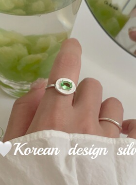 韩版东大门轻奢时尚银饰 S925纯银椭圆竖条纹粉绿锆石戒指高级感