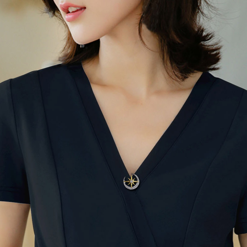 精致小胸针高档女夏季防走光扣领针衣服领口装饰别针固定开衫扣针_虎窝淘