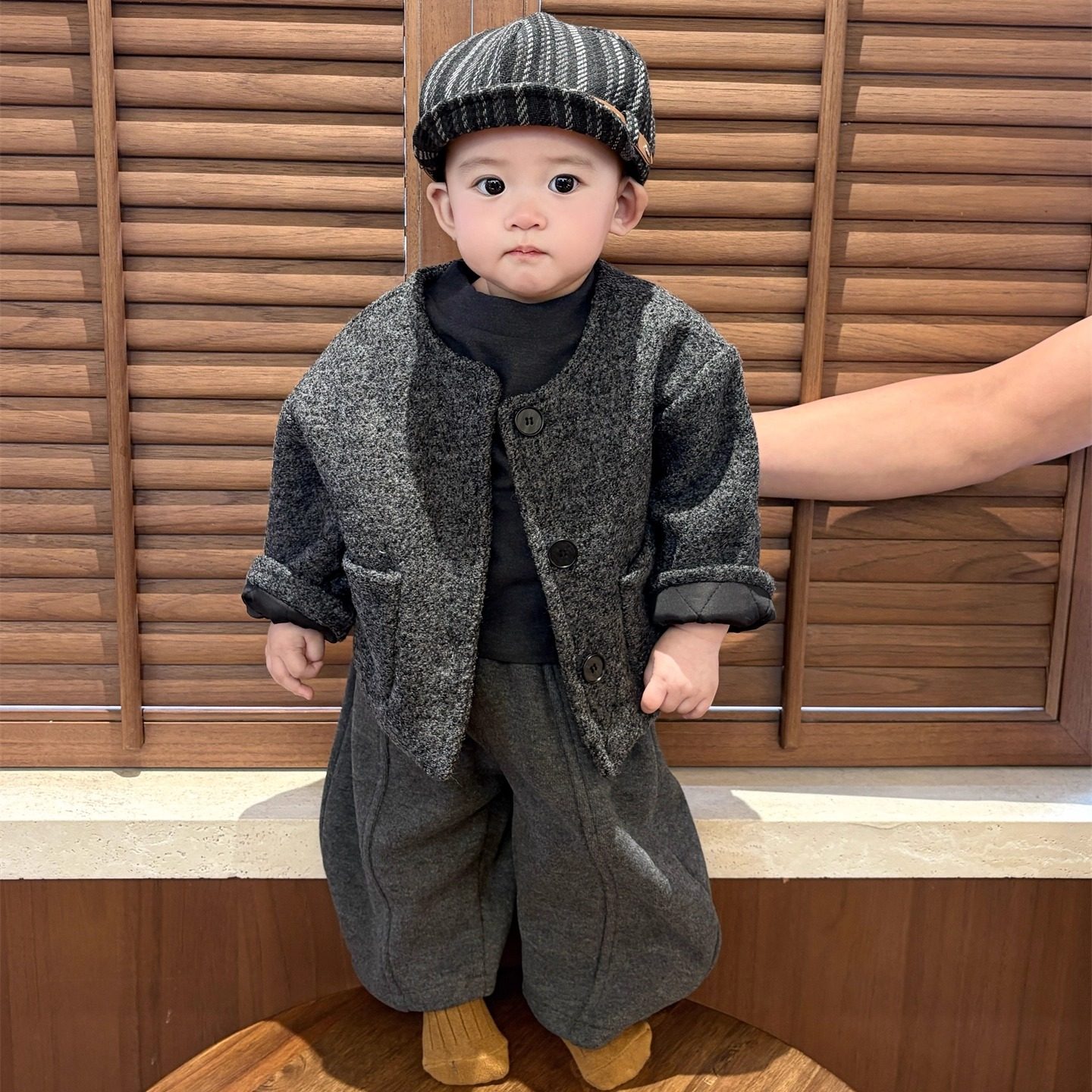 男孩酷帅2025冬装套装时髦洋气男宝夹棉外套百搭打底休闲裤三件套,淘宝优惠券,粉丝福利购,淘宝优惠卷