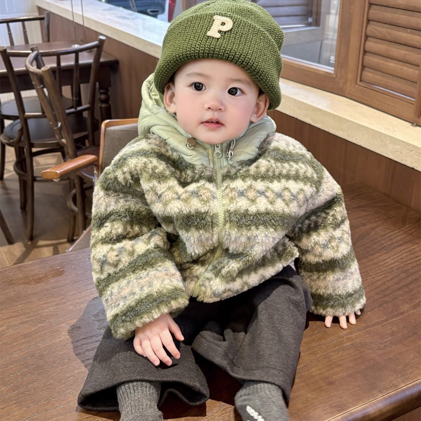 宝宝冬季外套洋气时髦婴儿衣服冬装加绒加厚连帽上衣冬款外出服潮,淘宝优惠券,粉丝福利购,淘宝优惠卷