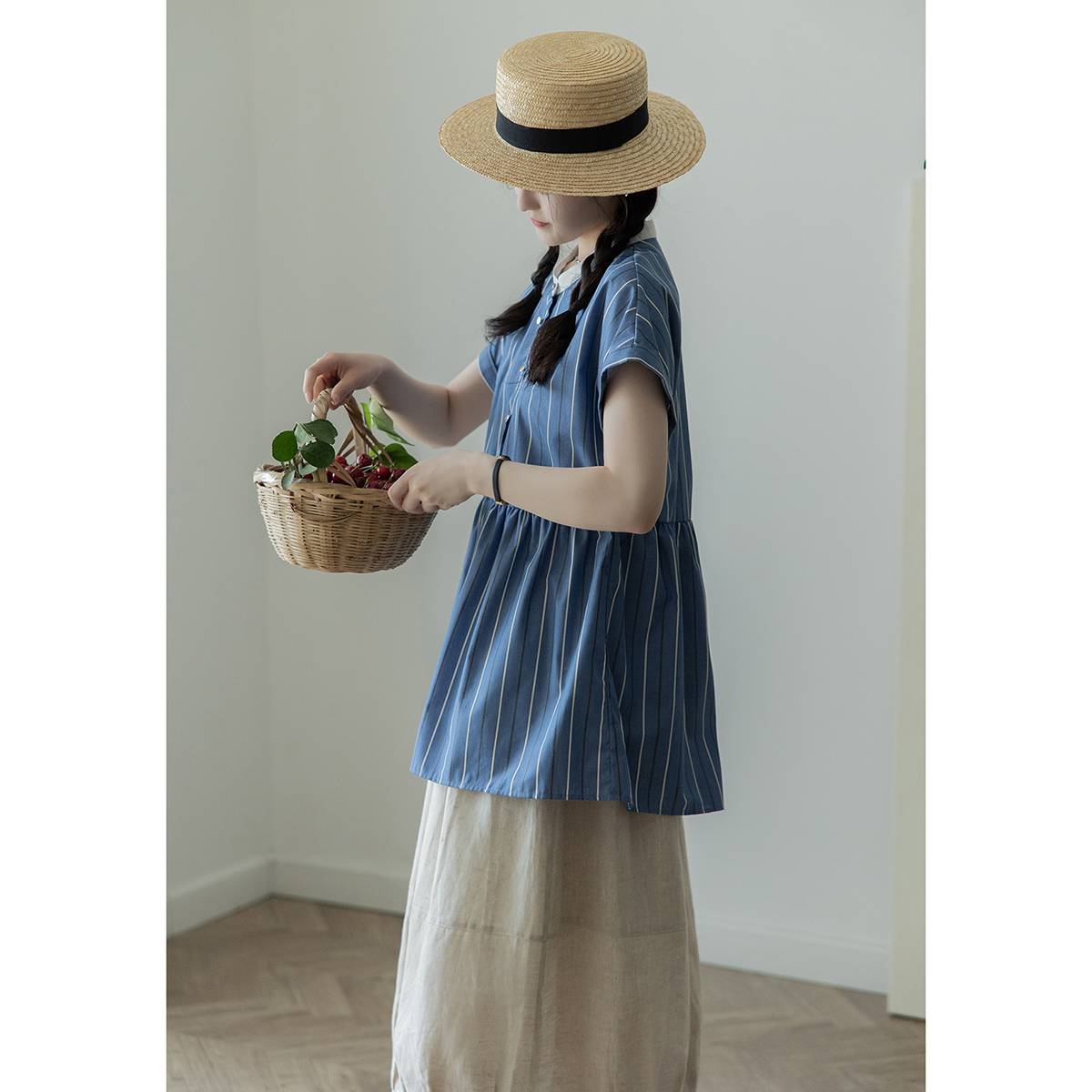 日本小众设计夏季短袖氧气少女感娃娃上衣法式复古竖条纹衬衫女