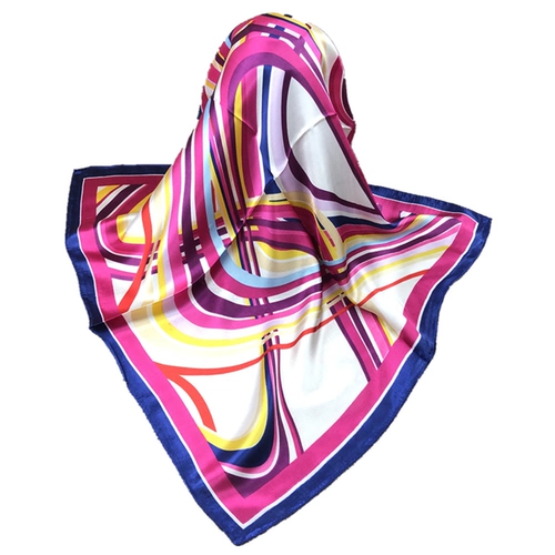 Если годы могут вернуться к Шангуану Хуи и Стюардесса, та же самая шелковая шарфная одежда, аксессуары, активность шарфа, маленький квадратный шарф