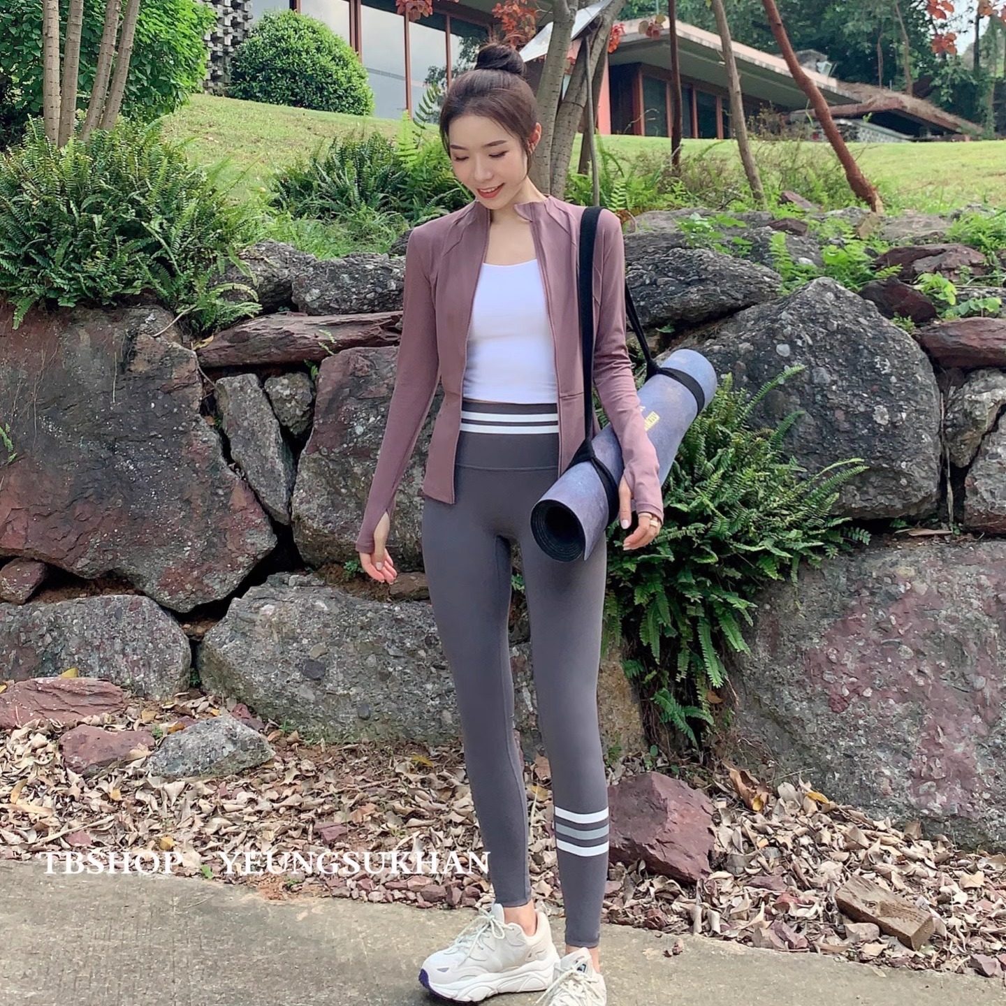 YEUNGSUKHAN  半高领运动夹克*秋冬经典瑜伽外套修身保暖健身外穿,淘宝优惠券,粉丝福利购,淘宝优惠卷