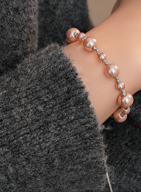 2024冬当季新款 衣佳人折扣 法式复古圆形玻璃珍珠流苏可调节手链