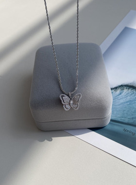 防过敏不掉色 高级感轻奢简约春天的味道 花开蝴蝶来百搭吊坠项链