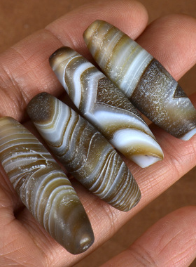 天然蚕丝缠丝磨砂玛瑙勒子吊坠文玩配饰