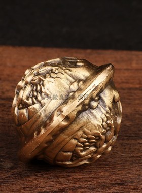 纯黄铜貔貅龙头核桃文玩送长辈