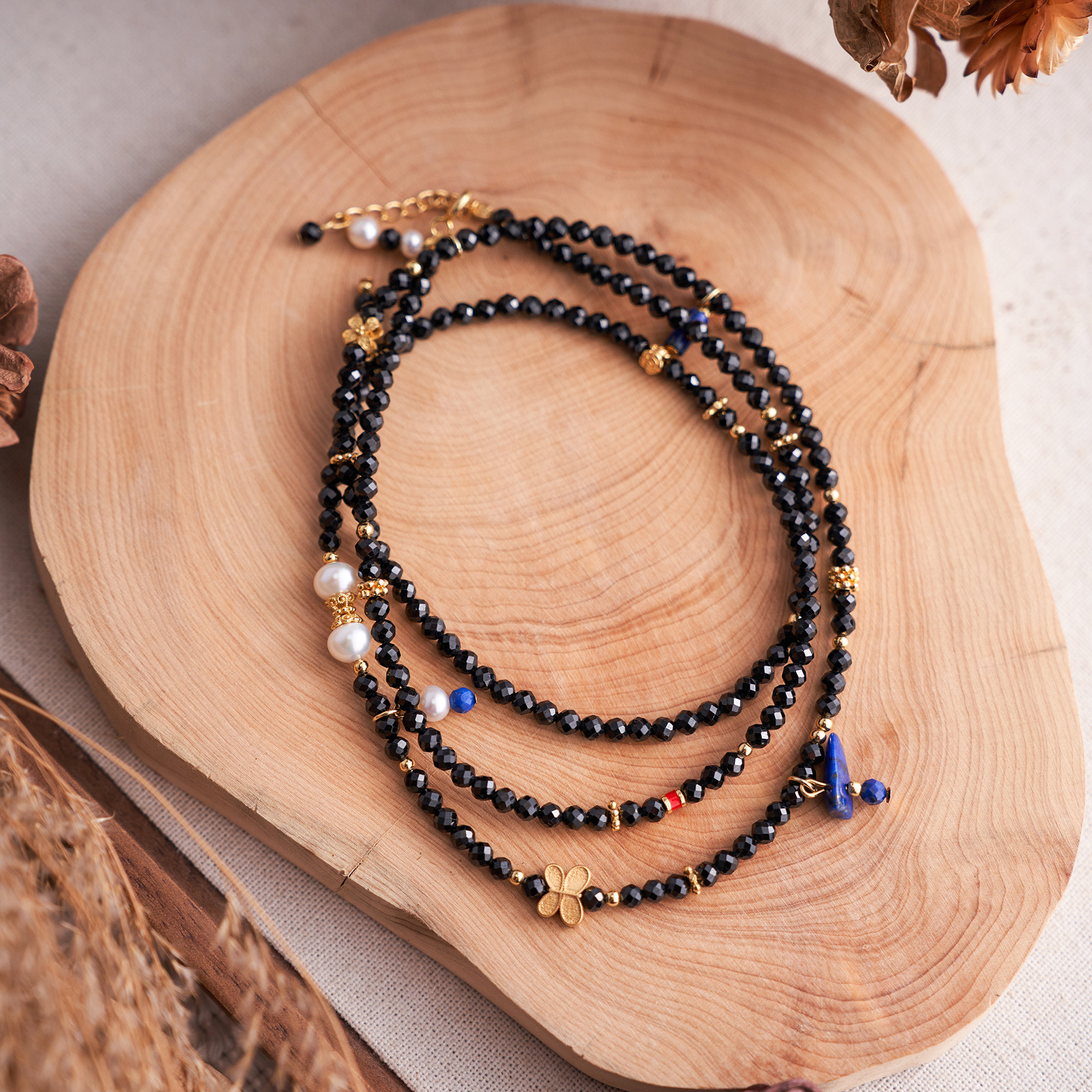 原创设计暗夜星辰黑尖晶天然珍珠青金石串珠长款项链女复古毛衣链,淘宝优惠券,粉丝福利购,淘宝优惠卷