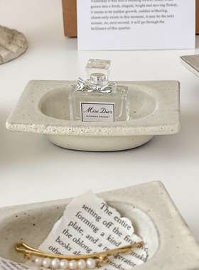 枝悟 复古粗陶戒指收纳盘 小众艺术感首饰盒摆件 ins耳钉香薰托盘