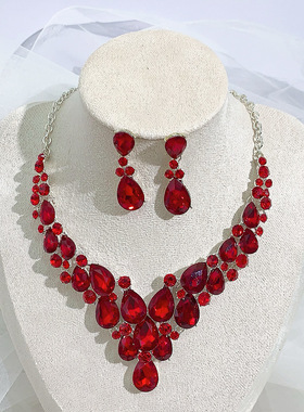 水晶装饰项链耳环短款锁骨链套装