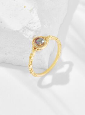 青山限定同款亚历山大变色戒指