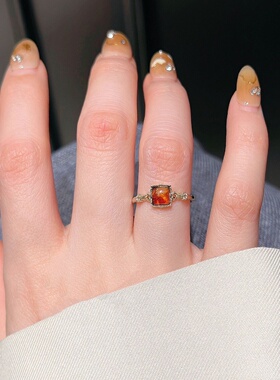 925银百搭优雅简约再生琥珀戒指