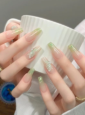 清新浅绿灵动穿戴甲 蝶饰幻闪精致格调美甲 仙气氛围时尚指甲贴片