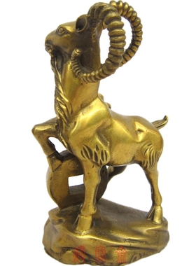 铜金钱山羊大山羊风水摆件