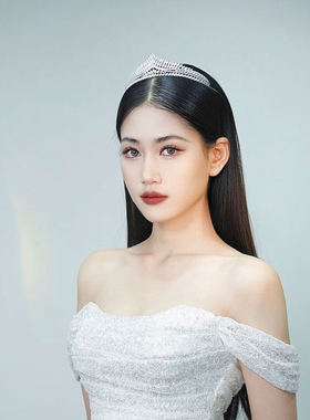 轻奢新娘锆石皇冠公主婚纱头饰