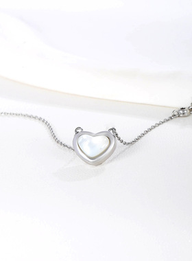 卡芙娜 白狐形贝壳爱心吊坠短款简约项链轻奢秋冬毛衣链锁骨链