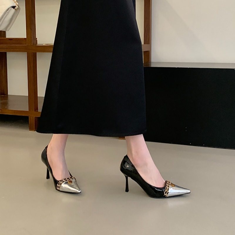 2026春季新款金属链拼色气质尖头细跟中跟单鞋高跟浅口女鞋子,淘宝优惠券,粉丝福利购,淘宝优惠卷