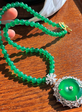 6mm天然玻璃种起光绿玉髓套链简约怀古扣圆扣玉石挂坠珠链圆珠女
