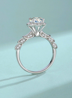 轻奢高级感S925纯银天使之翼莫桑石戒指女订婚仿真钻戒开口戒托