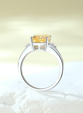 欧美风S925纯银8*10mm冰花切方形绿高碳钻戒指女三角排钻手饰