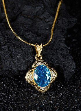 新款冰花切多色吊坠S925纯银轻奢窗花锁骨链大气百搭款