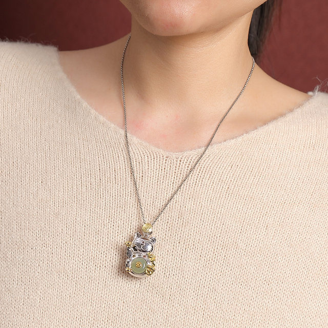 Whole body S925 sterling silver Hetian jade clear water jade beeswax copper coins coins lucky cat pendant sweater chain silver pendant