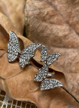 ins冷淡风立体多只蝴蝶开口戒指女轻奢高级感小众精致叠戴食指环