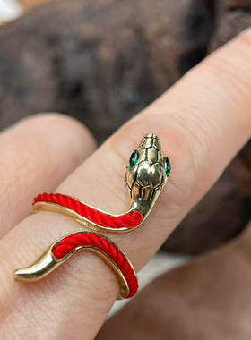 蛇年本命年生肖开口可调节镶钻蛇形戒指轻奢小众设计指环满25包邮