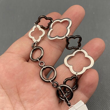 欧美外贸饰品时尚百搭个性夸张手链女多款手链手饰手环手镯TT04