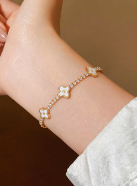 超闪锆石贝母菱形花朵抽拉式手链