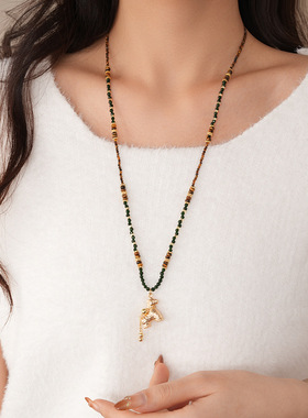 中古风虎眼石串珠本命年小马项链