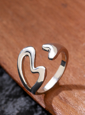不规则镂空爱心可调节开口戒指