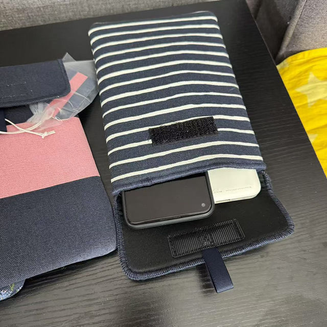 Export finals £24.95 pure cotton cushioned ipad bag mini tablet bag mobile phone digital storage bag Export finals £24.95 pure cotton cushioned ipad bag mini tablet bag mobile phone digital storage bag