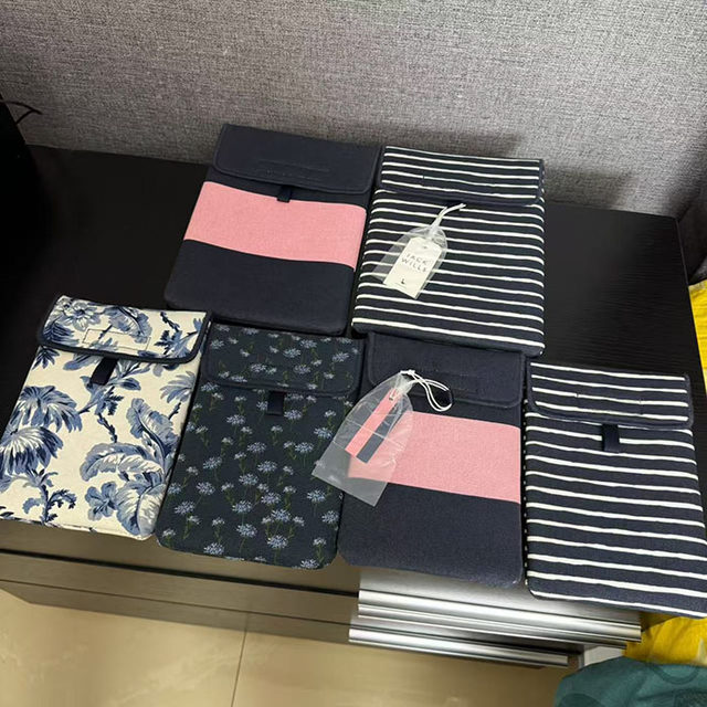 Export finals £24.95 pure cotton cushioned ipad bag mini tablet bag mobile phone digital storage bag Export finals £24.95 pure cotton cushioned ipad bag mini tablet bag mobile phone digital storage bag