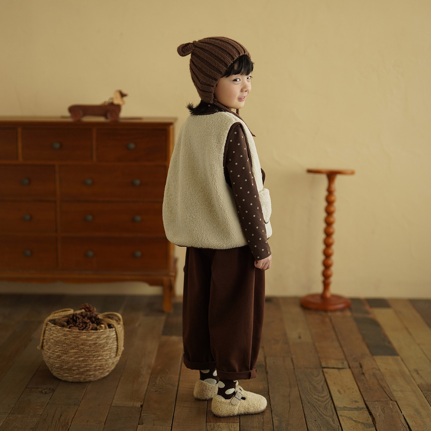 砚台家儿童米白色马甲秋冬款坎肩外套男童米色无袖上衣男宝宝衣服,淘宝优惠券,粉丝福利购,淘宝优惠卷