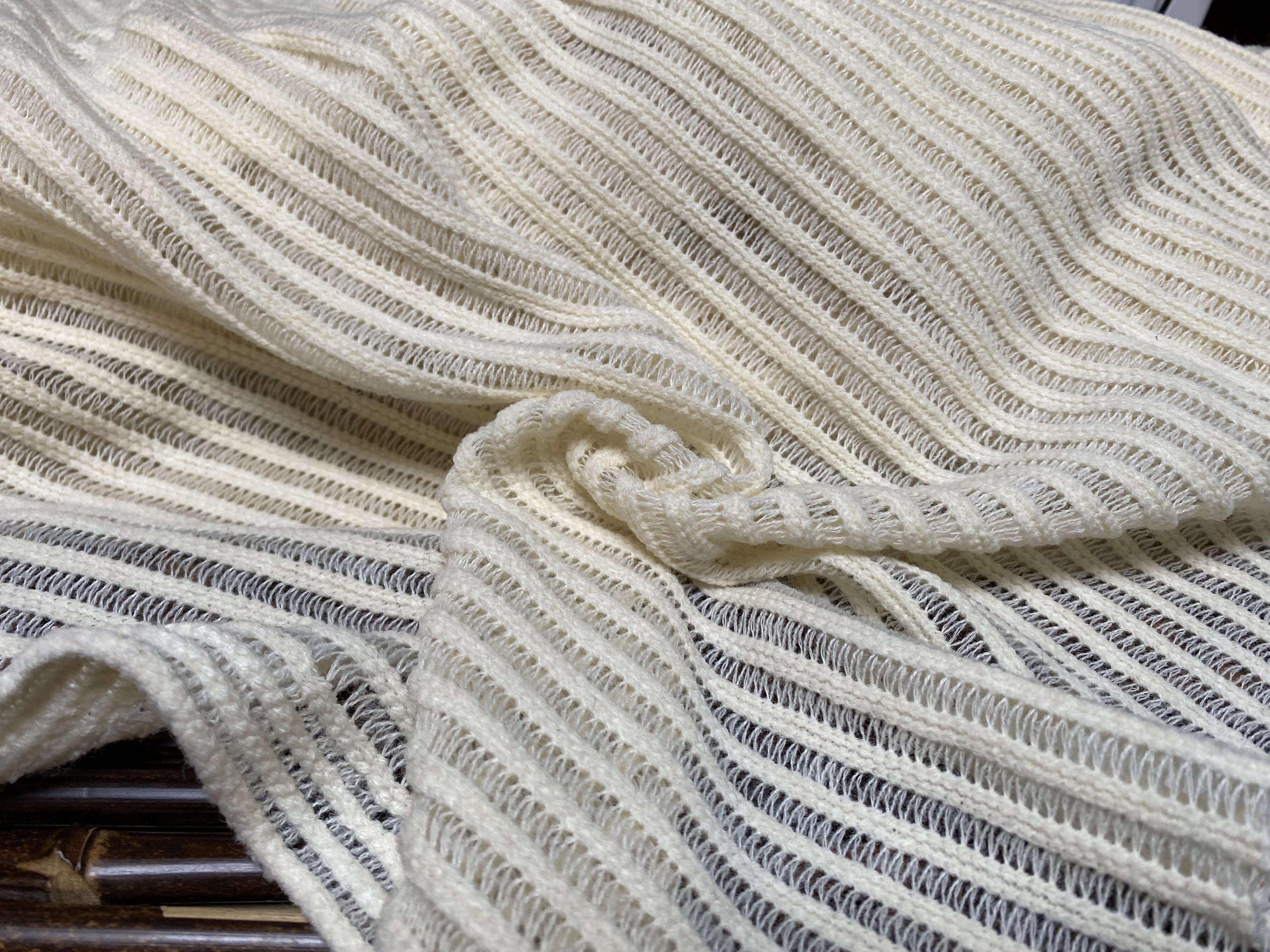 T1130 日本双面针织羊绒设计师布料3米乘1.4米 - 图1