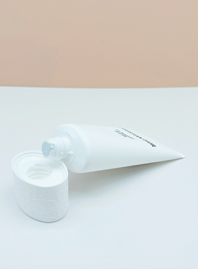 新款迪奥睡莲洁面洗面奶150ml