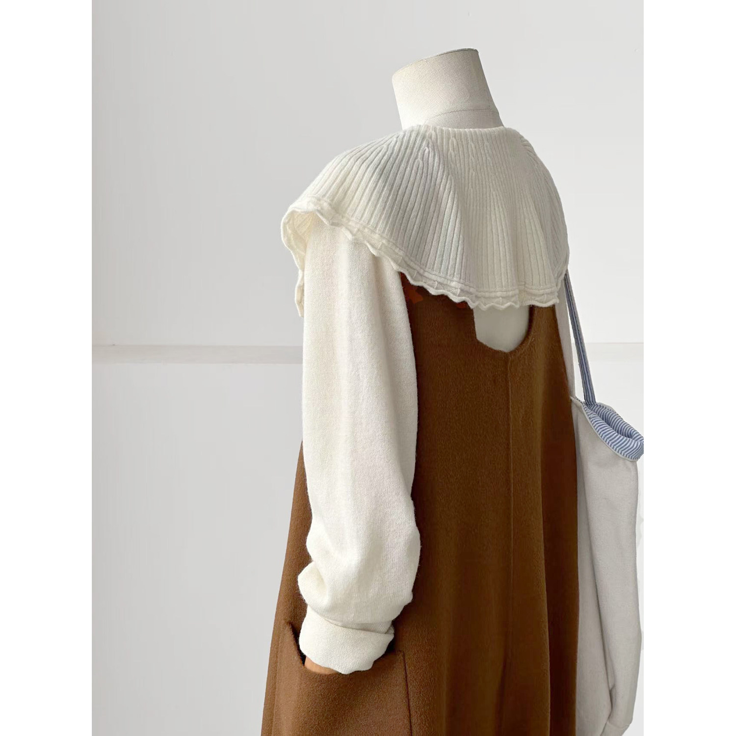 清仓特惠-羊毛呢背带裤女中长连体裤阔腿裤休闲百搭显瘦减龄hl123,淘宝优惠券,粉丝福利购,淘宝优惠卷