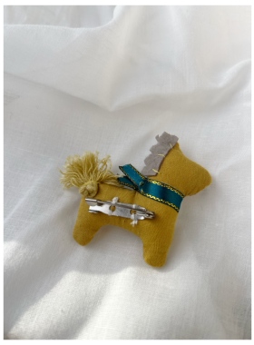 布艺充棉小马胸针包包衣服配饰
